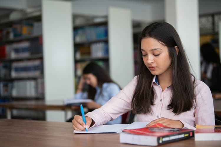 MIT International School of Broadcasting and Journalism Pune Campus Life photo 8